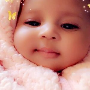 Meet your Posher, Ayan